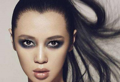 化妝培訓班：煙熏妝創意骨灰級妝容的化妝技巧與方法，鮑豪斯學校